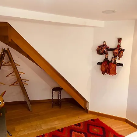 アパート Charming & Spacious Duplex Viewing The Lovely Mas